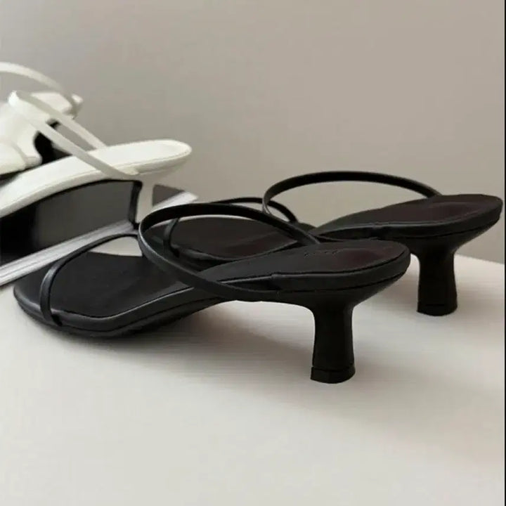 [BUNJANG] Daily Look Two Strap Mules Sandals (Black, 240mm) / 새상품) 데일리룩 투 스트랩 뮬 굽 5cm 원가 5만원대