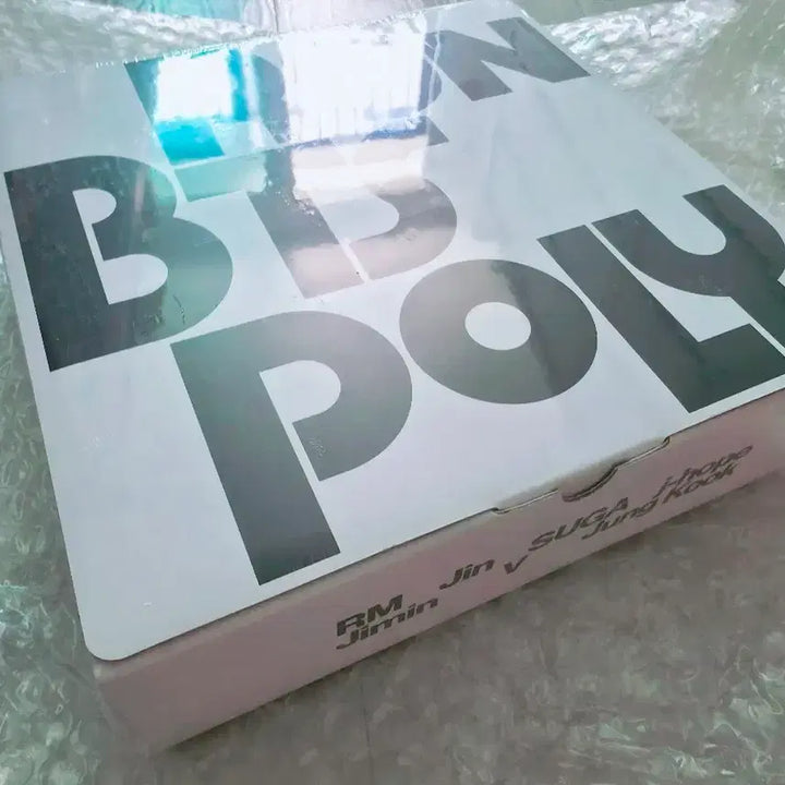 [BUNJANG] BTS Run BTS Poly Board Game Sealed / 방탄소년단 Run BTS POLY 보드게임 미개봉 새상품