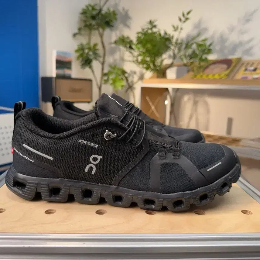 [BUNJANG] On Running Cloud 5 Lightweight Running Shoes Unisex / 온러닝 클라우드 5 경량 러닝화 남녀공용 데일리 슈즈 정품