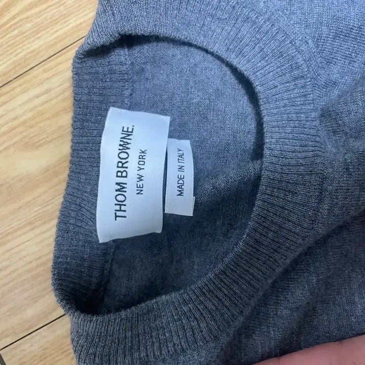 [BUNJANG] Thom Browne Knitwear Size 2 / 톰브라운 니트 2사이즈