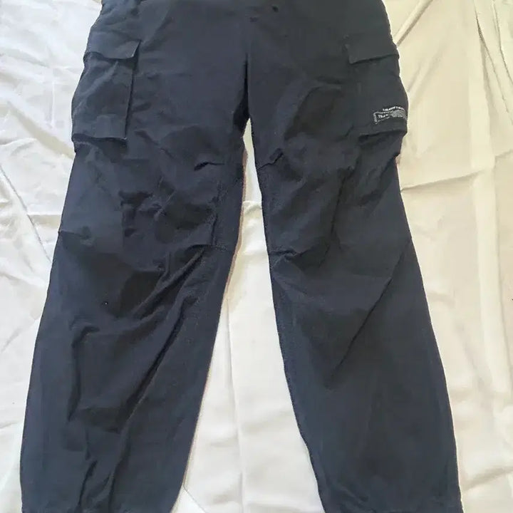 [BUNJANG] Navy Cargo Jogger Pants (Size M) / 네이비 카고 조거 팬츠 M .(149)