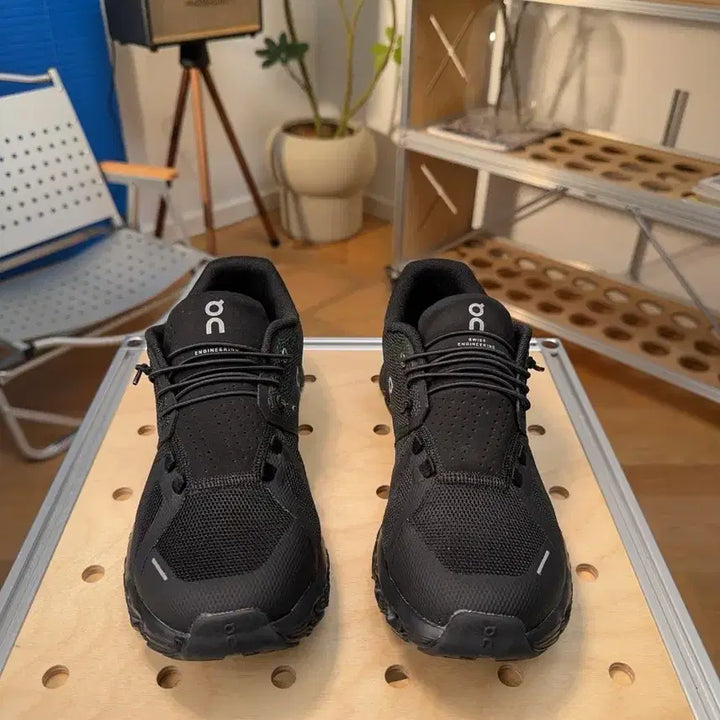 [BUNJANG] On Running Cloud 5 Lightweight Running Shoes Unisex Daily Shoes / 온러닝 클라우드 5 경량 러닝화 남녀공용 데일리 슈즈 정품