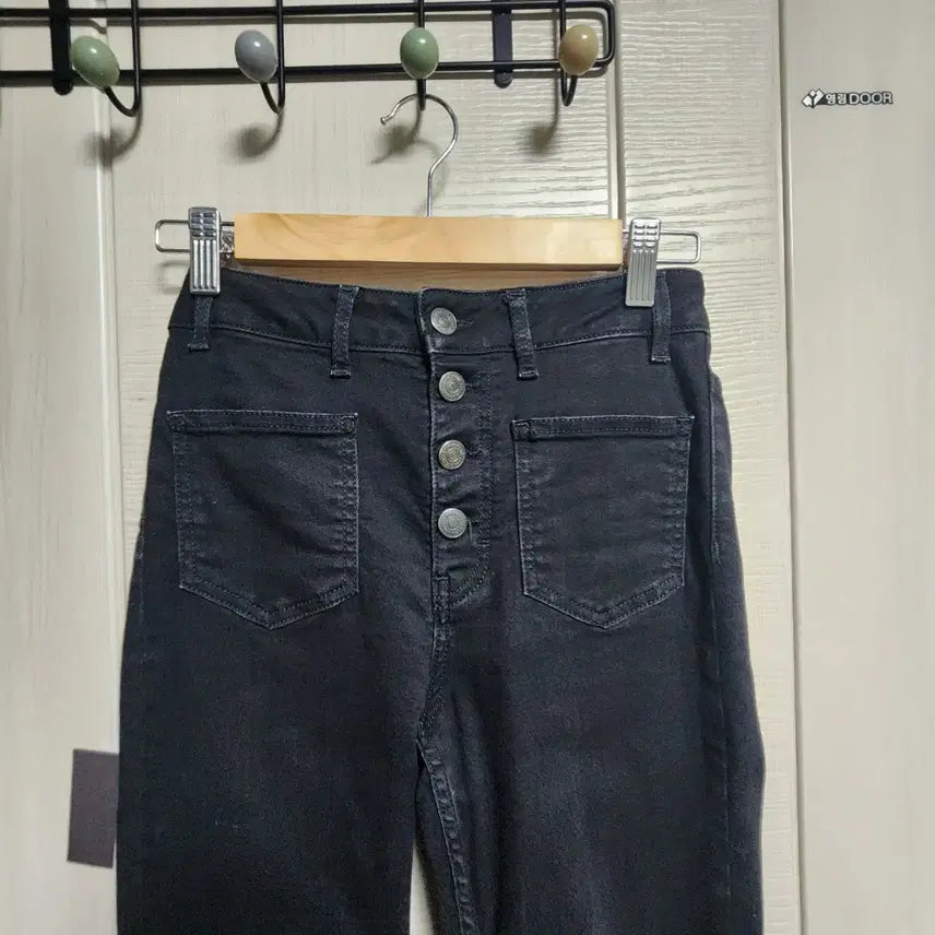 [BUNJANG] Maje Black Bootcut Denim Button Jeans / maje 마쥬 블랙 부츠컷 데님 버튼진 36