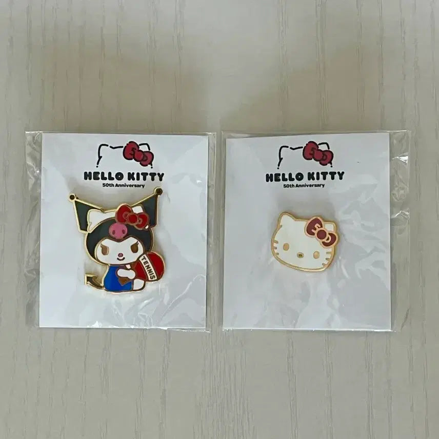 [BUNJANG] Sanrio Kitty Kuromi 50th Anniversary Limited Edition Metal Mold Badge / 산리오 키티 쿠로미 50주년 한정판 금속 금형 뱃지 인형 피규어 키링