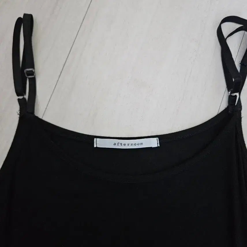 [BUNJANG] Black Sleeveless Top (Set of 2) / 블랙나시 두벌