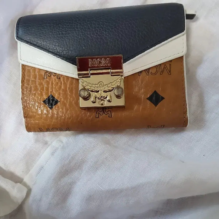 [BUNJANG] MCM Bifold Wallet / 엠씨엠 지갑