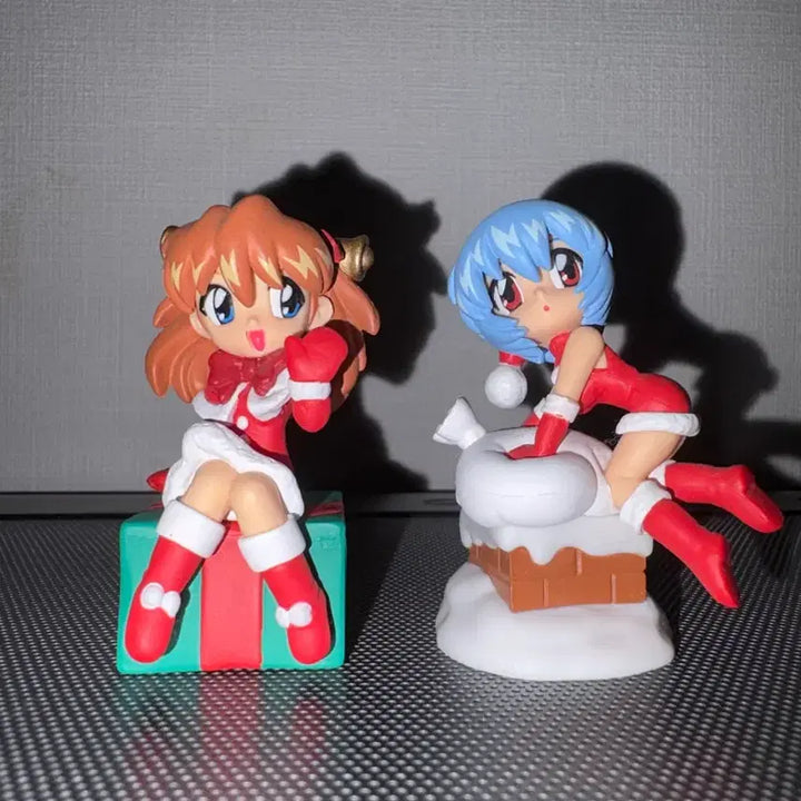 [BUNJANG] Evangelion Christmas Mini Display Figures Bundle Set (Rei, Asuka) / (일괄)에반게리온 크리스마스 미니 디스플레이 피규어 레이 아스카