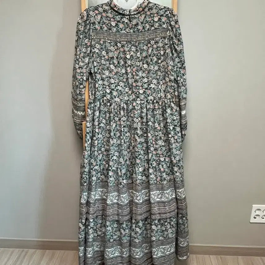 [BUNJANG] Thursday Island Dress / THURTHDAY ISLAND 원피스