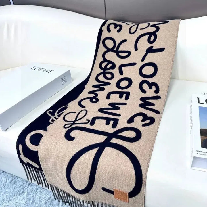 [BUNJANG] Loewe Graffiti Wool Cashmere Scarf / 로에베 그래피티 머플러 정품 울 캐시미어 양면 여성 180x30cm