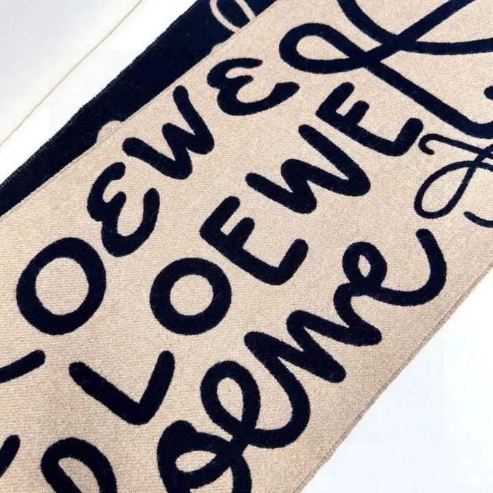 [BUNJANG] Loewe Graffiti Wool Cashmere Scarf / 로에베 그래피티 머플러 정품 울 캐시미어 양면 여성 180x30cm