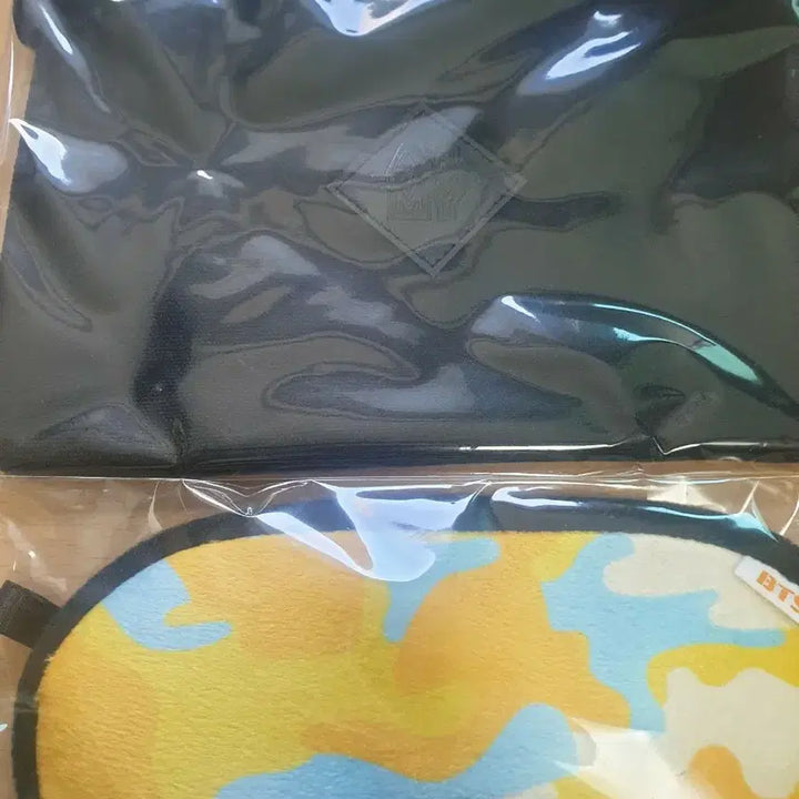 [BUNJANG] BTS ARMY 2nd Gen Sleep Mask + Pouch Set / BTS 방탄소년단 아미2기 안대 + 파우치 세트