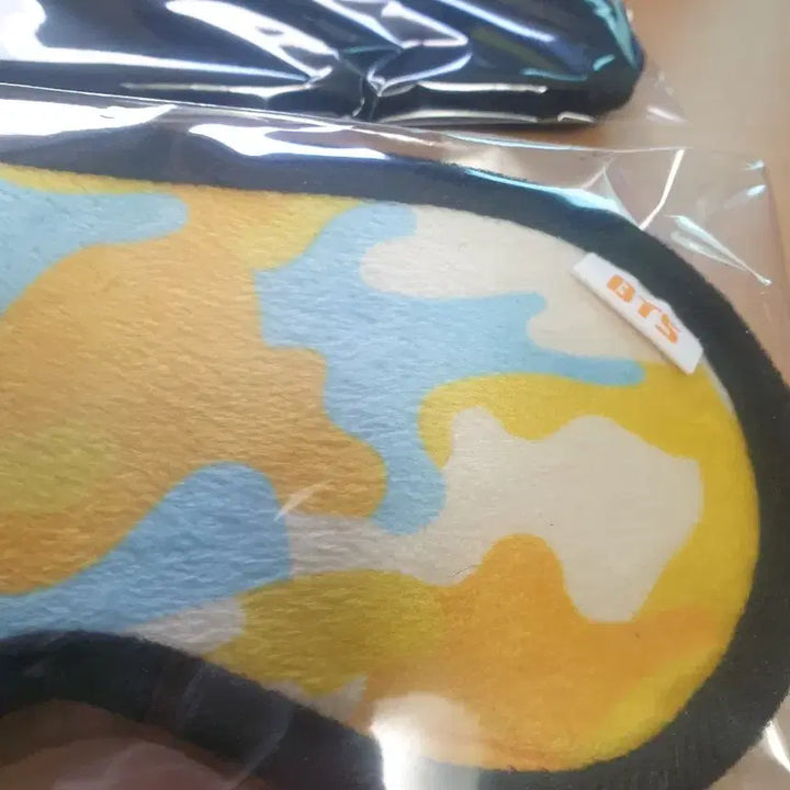 [BUNJANG] BTS ARMY 2nd Gen Sleep Mask + Pouch Set / BTS 방탄소년단 아미2기 안대 + 파우치 세트