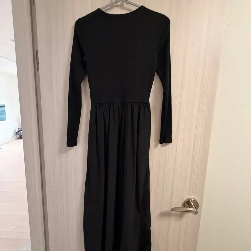 [BUNJANG] Uniqlo Combination Dress Black / 유니클로 콤비네이션 원피스 블랙
