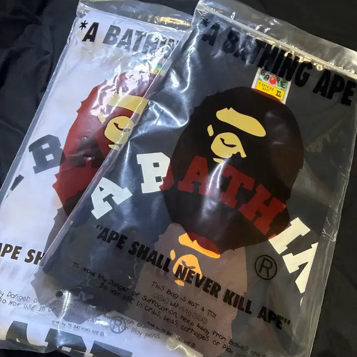 [BUNJANG] BAPE Short Sleeve T-Shirt XL Black/White / 베이프 반팔 티셔츠 XL 블랙/화이트