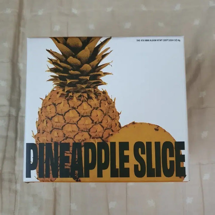 [BUNJANG] Baekhyun Hello, World Limited Edition Pineapple Ver. Sealed Album / 백현 앨범 Hello, World 한정판 파인애플 Ver. (미개봉)