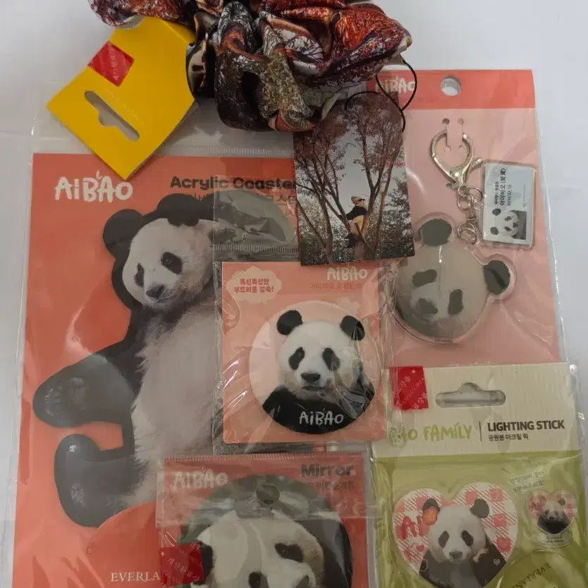 [BUNJANG] Bao Family Ai Bao Merchandise Set / 바오패밀리 아이바오긋즈