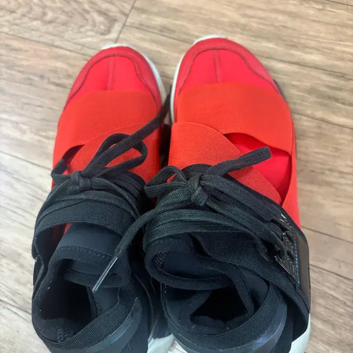 [BUNJANG] Y-3 Red and Black Lace Sneakers / Y3 스니커즈 신발