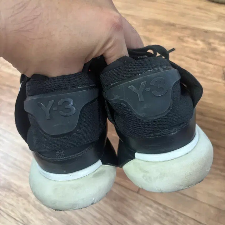 [BUNJANG] Y-3 Red and Black Lace Sneakers / Y3 스니커즈 신발