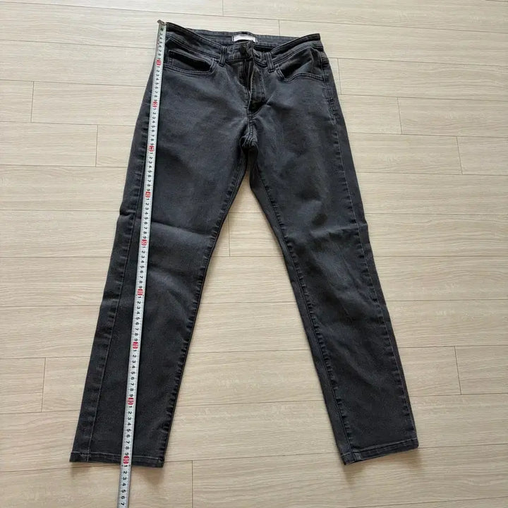 [BUNJANG] Uniqlo Black Blue Denim Jeans 28 / 유니클로 흑청 데님 청바지 28
