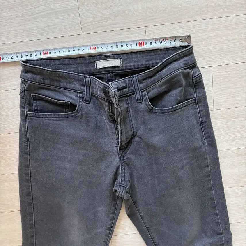 [BUNJANG] Uniqlo Black Blue Denim Jeans 28 / 유니클로 흑청 데님 청바지 28