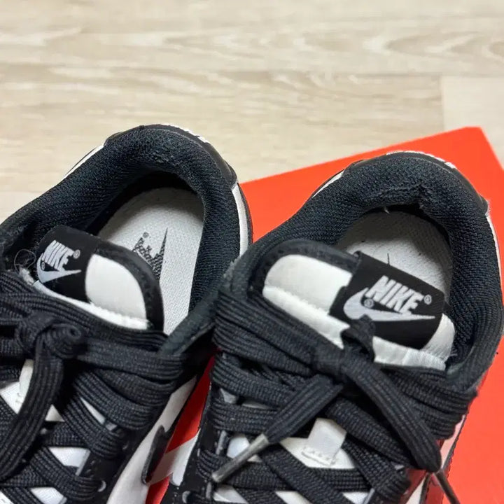 [BUNJANG] Nike Dunk Low "Panda" (225mm) / 나이키 덩크로우 범고래 225
