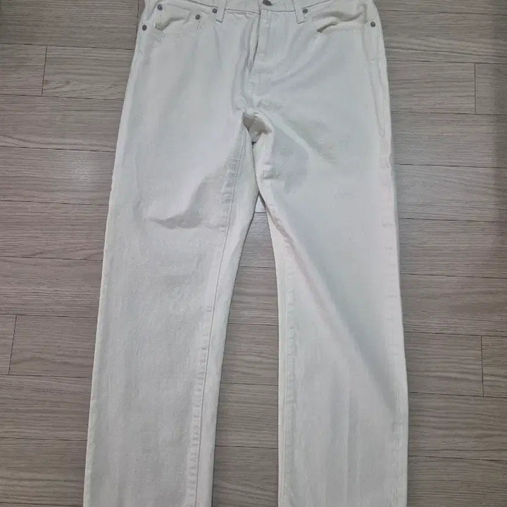 [BUNJANG] Uniqlo Ecru Jeans Regular Fit Selvedge Denim / 유니클로 에크루진
