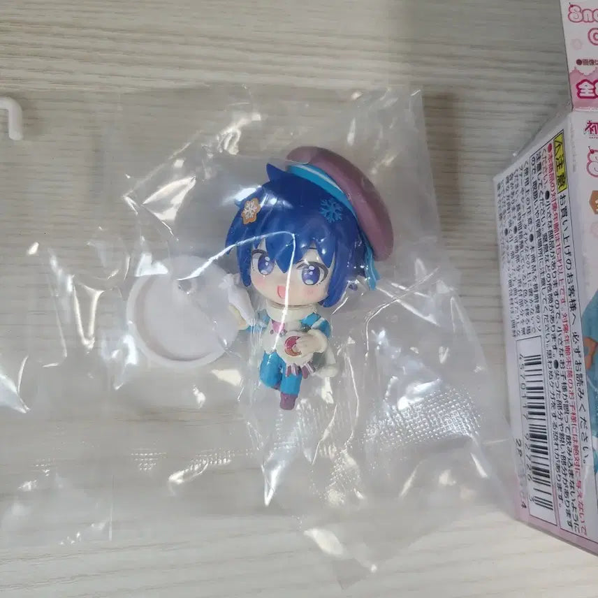 [BUNJANG] Vocaloid Kaito Yukimiku 2026 Figure / 보카로 카이토 유키미쿠2026 피규어