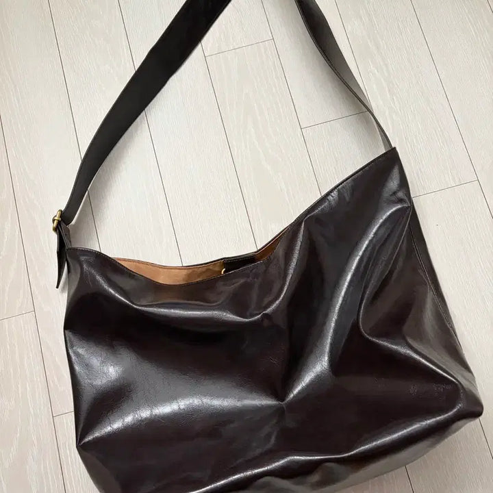 [BUNJANG] Zara Faux Leather Crossbody Bag / 자라 크로스백