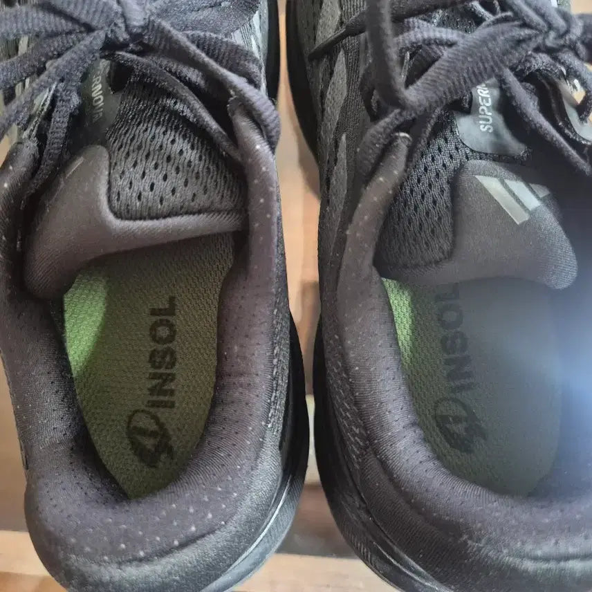 [BUNJANG] Adidas Supernova IG5836 Black 225mm / 아디다스 슈퍼노바 IG5836 블랙 225mm