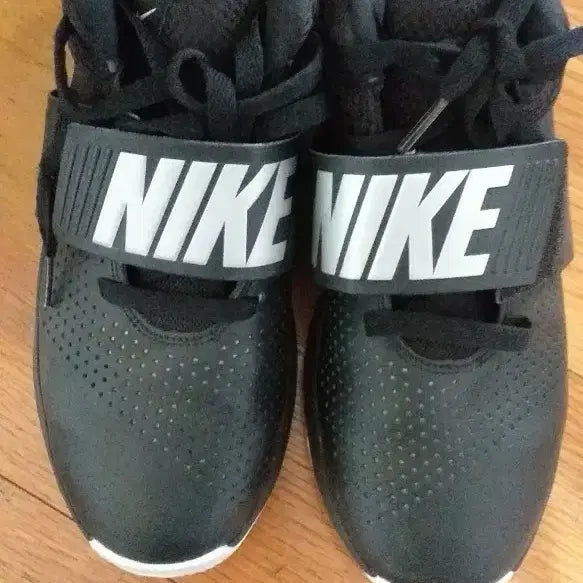 [BUNJANG] Nike Team Hustle Basketball Shoes Black / 나이키 팀 허슬 농구화 블랙