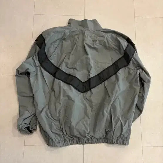 [BUNJANG] US Military IPFU Army Windbreaker Jacket / 미군 IPFU ARMY 바람막이 자켓