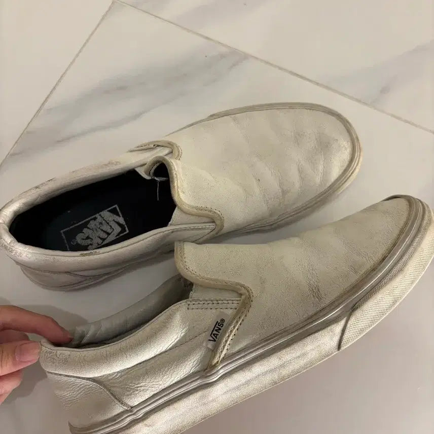 [BUNJANG] Vans White Slip-On Sneakers Size 260 / 반스 흰색 슬립온 운동화 스니커즈 260