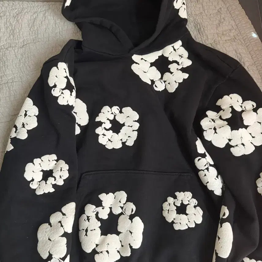 [BUNJANG] Denim Tears Cotton Black Hoodie M / 데님티어스 코튼 블랙 후드티 M