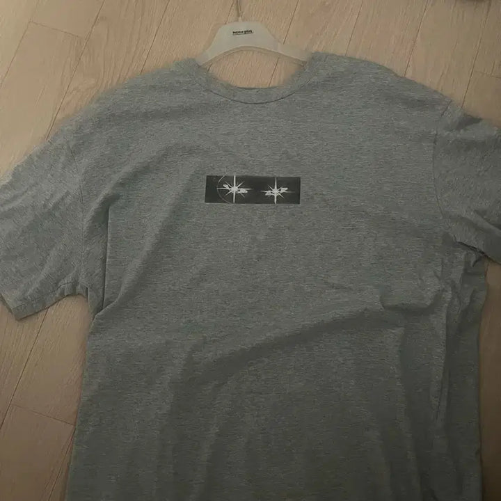 [BUNJANG] Polerrew Eye Print T-Shirt Size 4 / 폴리테루 눈빛티 4사이즈