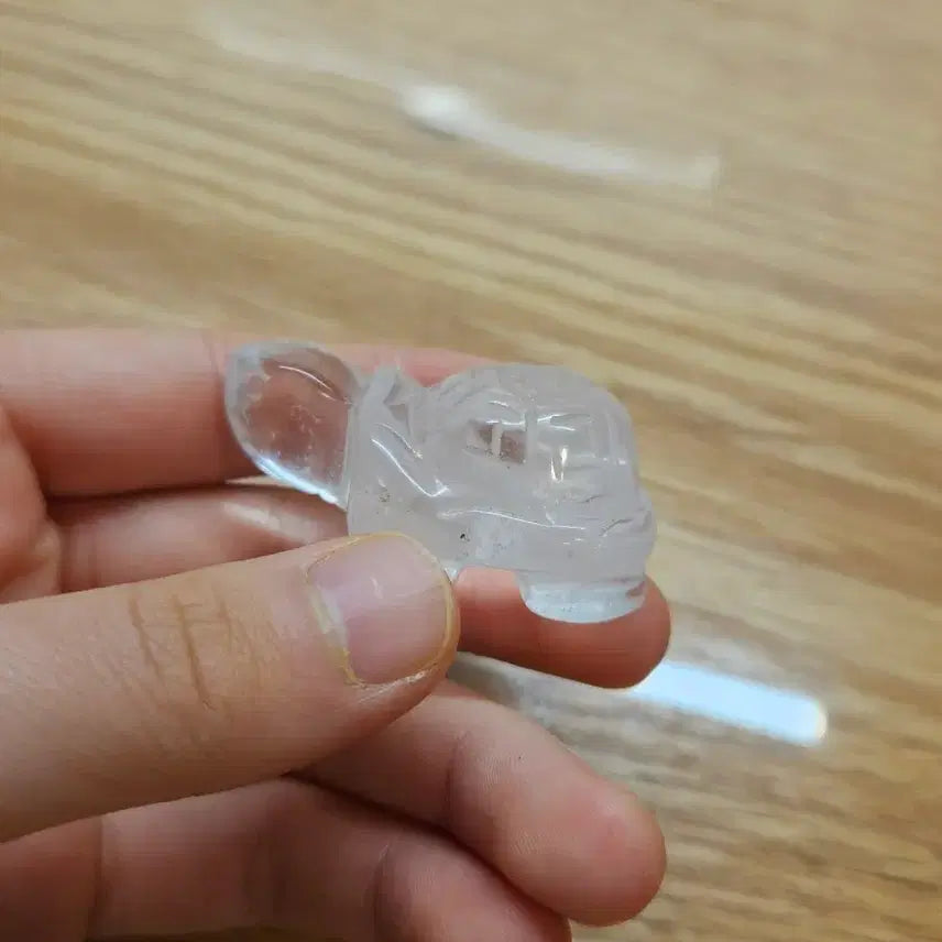 [BUNJANG] Clear Quartz Turtle Figurine / 백수정 거북