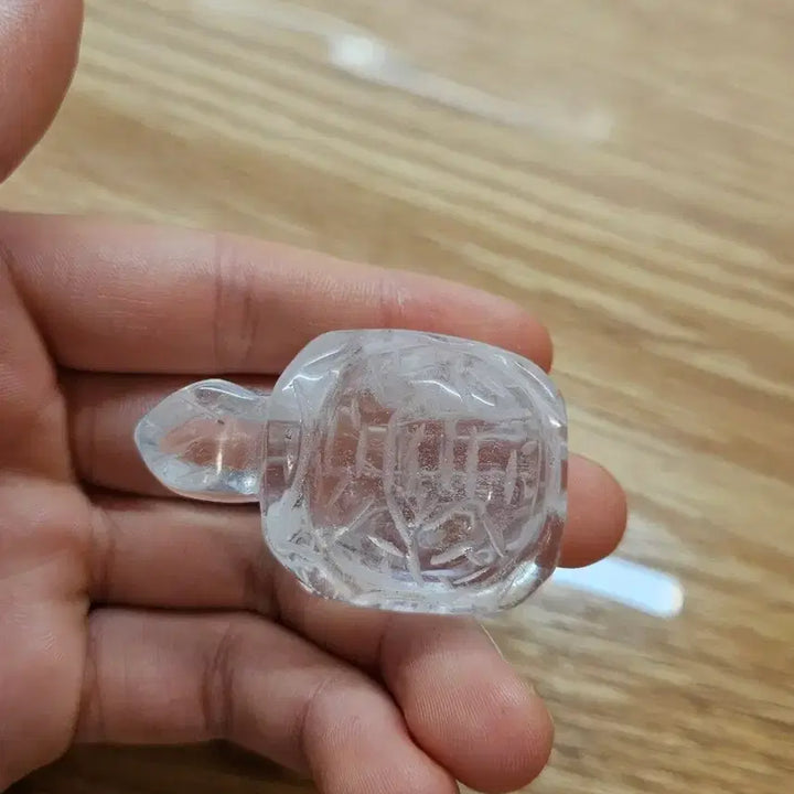 [BUNJANG] Clear Quartz Turtle Figurine / 백수정 거북
