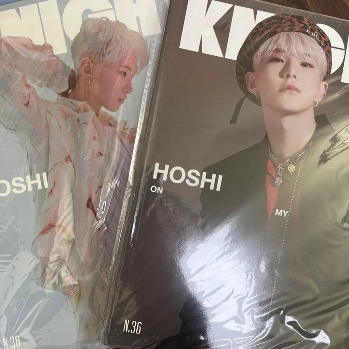 [BUNJANG] SEVENTEEN Hoshi China Knight Magazine Special Poster Set / 세븐틴 호시 중국 knight 잡지 양도 판매