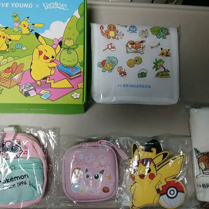[BUNJANG] Olive Young Kit + Pokemon Goods Set (Pikachu, Jigglypuff, Eevee) / 올리브영 키트 + 포켓몬 굿즈 세트 판매(피카츄, 푸린, 이브이 등)