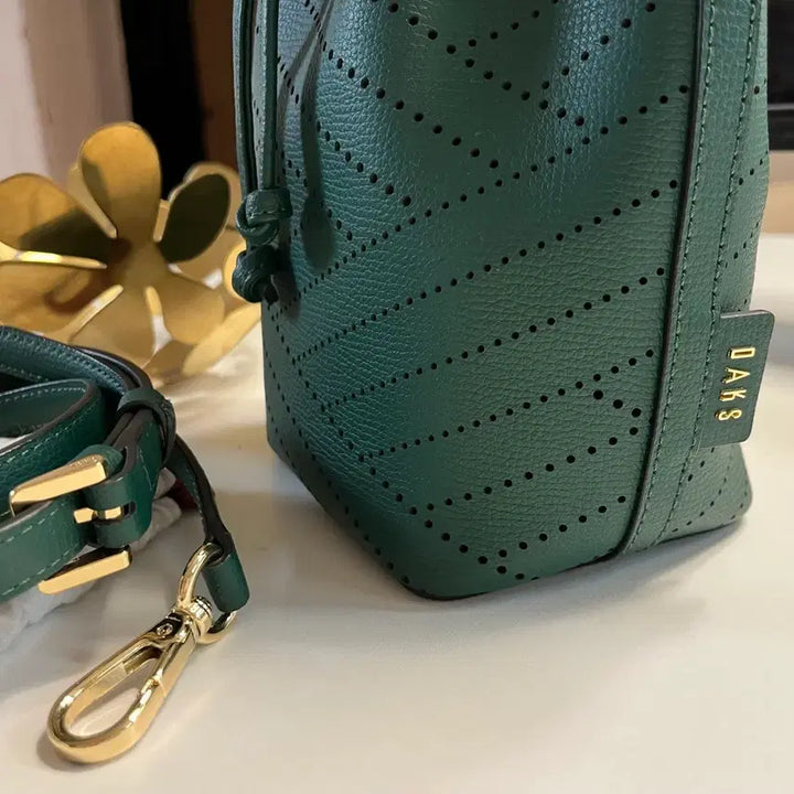 [BUNJANG] Daks Green Punching Leather Bucket Bag / 닥스 그린 펀칭  가죽버킷백