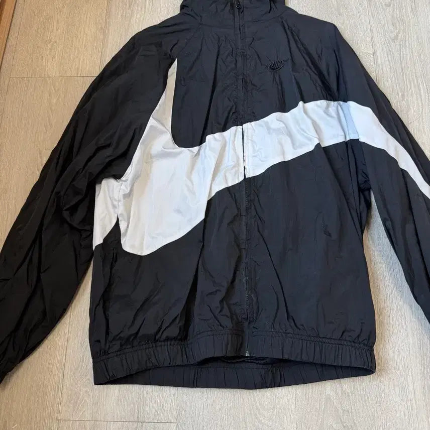 [BUNJANG] Nike Big Swoosh Windbreaker Jacket / 나이키 빅스우시 바람막이