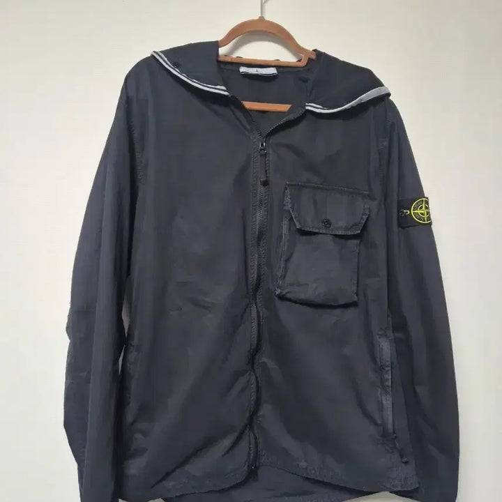 [BUNJANG] Stone Island Windbreaker Jacket / 스톤아일랜드 바람막이
