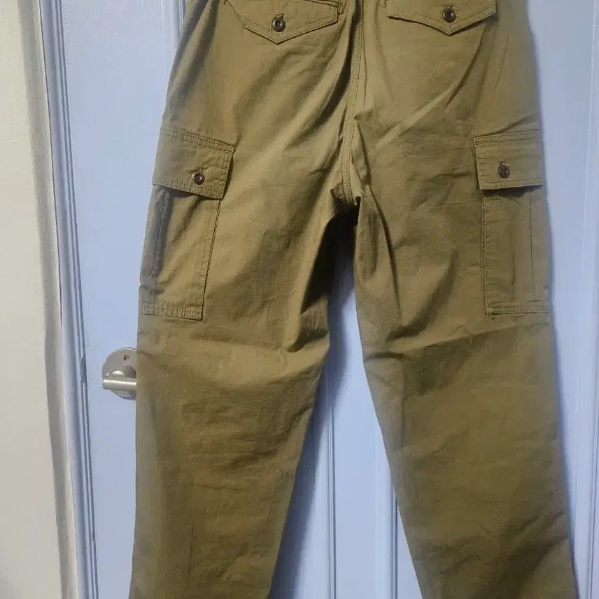 [BUNJANG] Tommy Hilfiger Khaki Cotton Cargo Pants / 타미힐피거 카키색 면 카고 바지