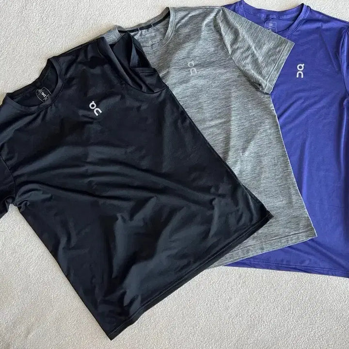 [BUNJANG] On Running Core T-Shirt (L) - Set of 3 / 온러닝 코어티 온 러닝 코어 반팔 L사이즈 3벌