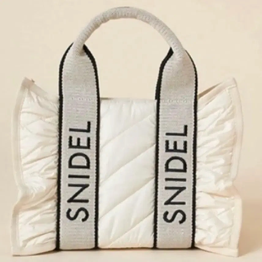 [BUNJANG] Snidel Frill Logo Handbag / 스나이델  snidel 프릴로고 핸드백