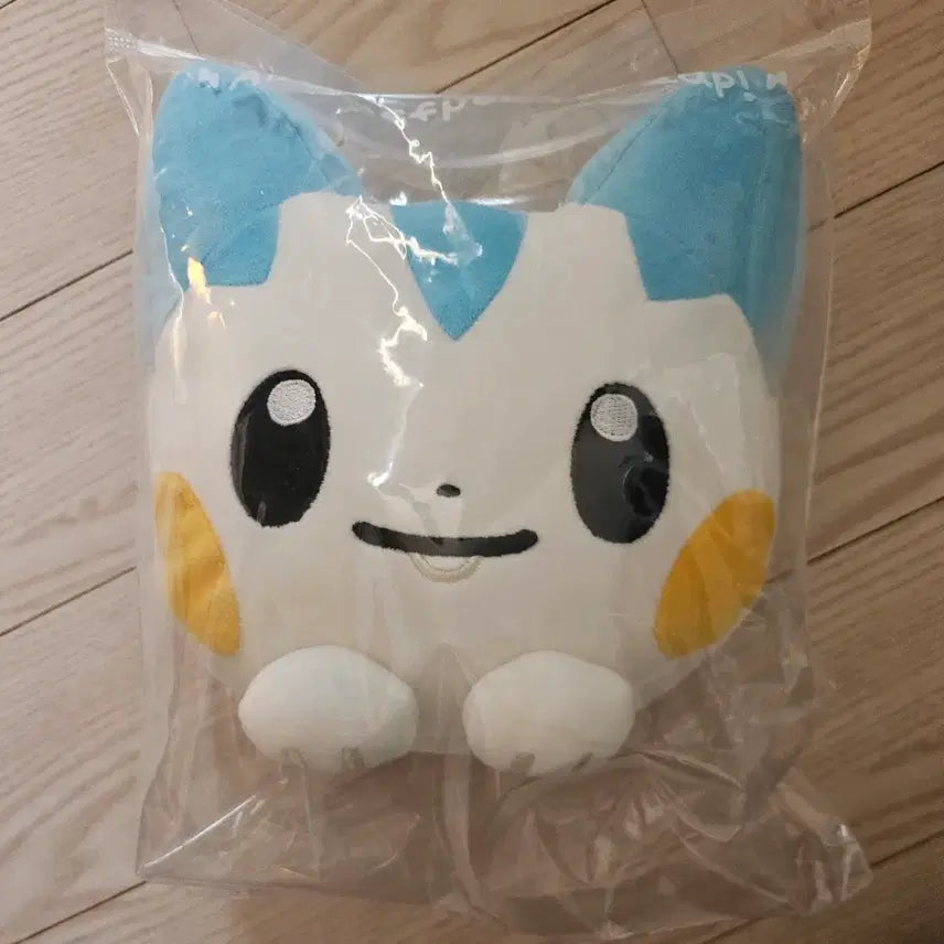 [BUNJANG] Ditto Playground Pachirisu Desk Cushion / 메타몽놀이터 파치리스 데스크쿠션