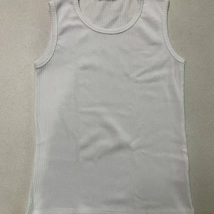 [BUNJANG] Dive In Sleeveless Undershirt / 다이브인 슬립리스