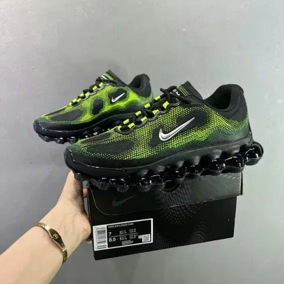 [BUNJANG] Nike Tubular Runner Black/Fluorescent Sneakers Size 250 / 나이키 튜블러 러너 블랙/형광 스니커즈 사이즈250