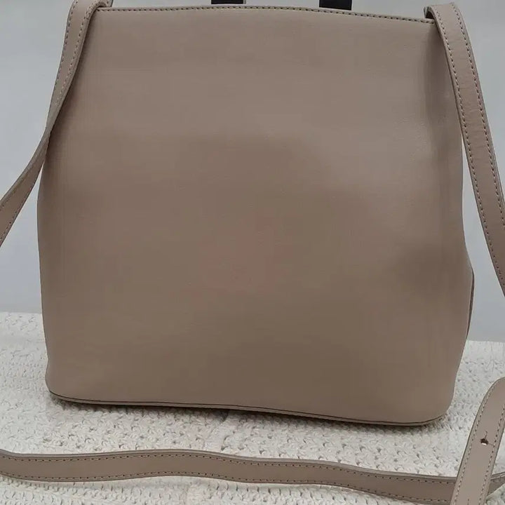 [BUNJANG] Roh Seoul Leather Crossbody Bag / ROH  SEOUL  크로스백