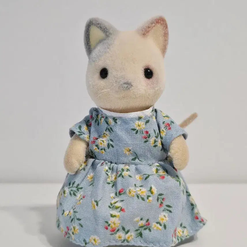 [BUNJANG] Sylvanian Families Calico Critters Mother / 실바니안 삼색고양이 엄마