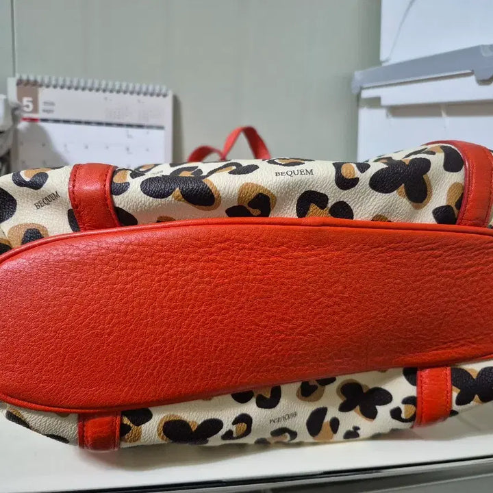 [BUNJANG] Bequem Leopard Pattern Tote Bag Orange / BEQUEM 레오파드 패턴 토트백 오렌지
